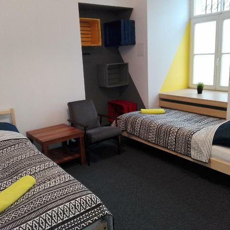 Lulu Hostel Lublin Buitenkant foto