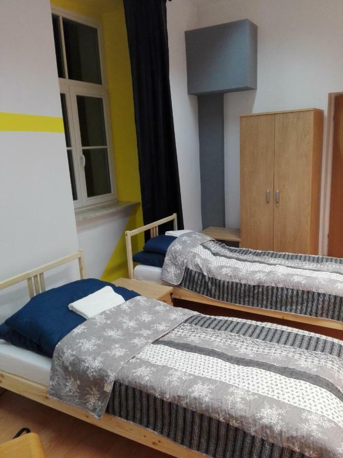 Lulu Hostel Lublin Buitenkant foto